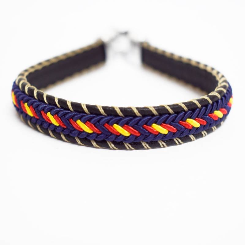 Pulsera azul trenzada España