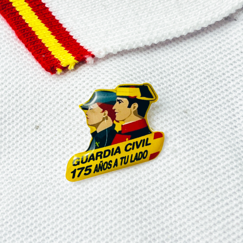 Pin 175 aniversario Guardia...